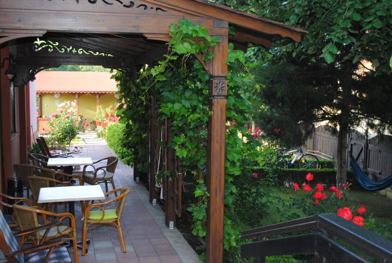 Vila Delta Travel - Mila 23 Mila Douazeci si Trei Exterior foto