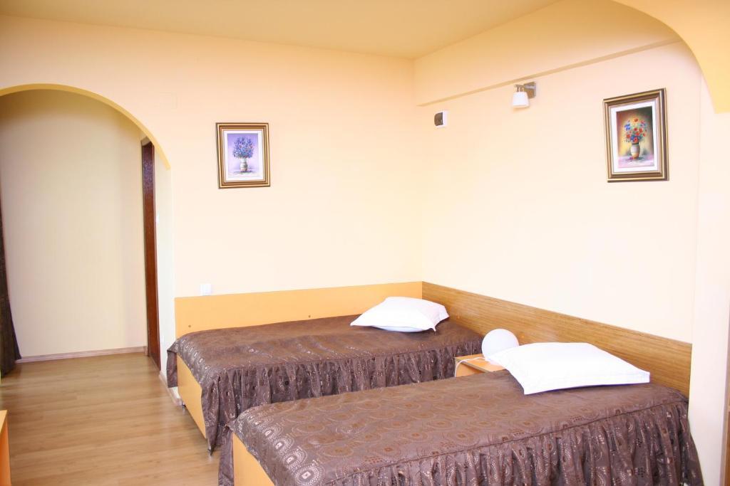 Vila Delta Travel - Mila 23 Mila Douazeci si Trei Quarto foto