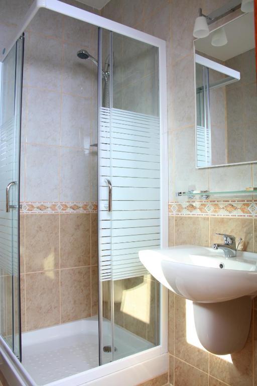 Vila Delta Travel - Mila 23 Mila Douazeci si Trei Quarto foto
