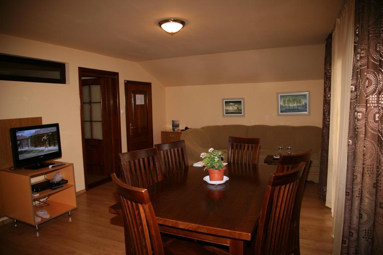 Vila Delta Travel - Mila 23 Mila Douazeci si Trei Quarto foto